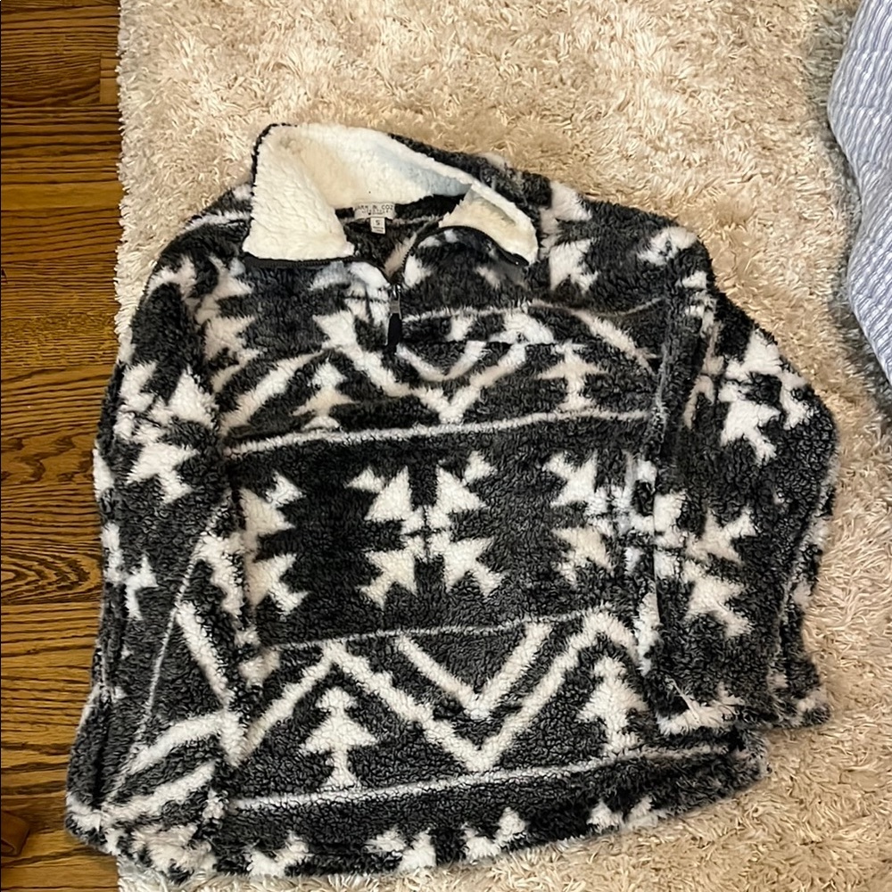 Cozy Black and White Turtleneck Sweater